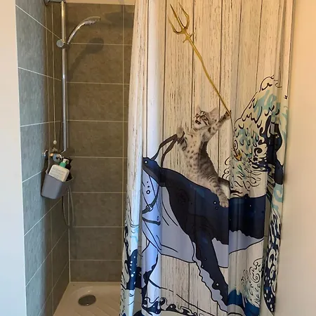 Studio, Close To Paris Daire *