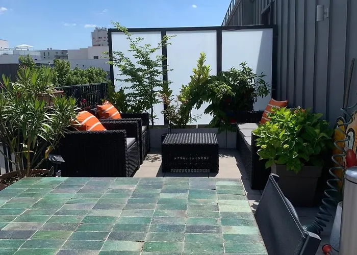 Daire Studio, Close To Paris